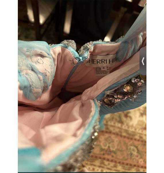 Платье • SHERRI HILL • Голубой