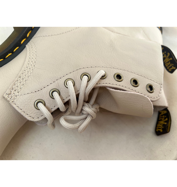 Ботинки • Dr. Martens • Бежевый