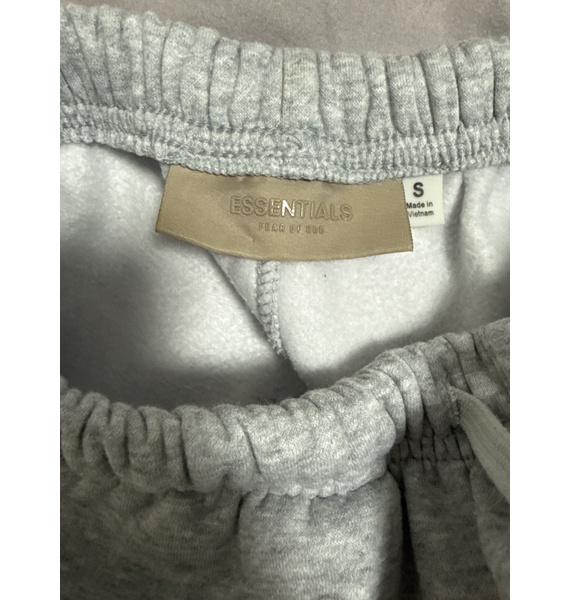 Костюм • FEAR OF GOD ESSENTIALS • Серый