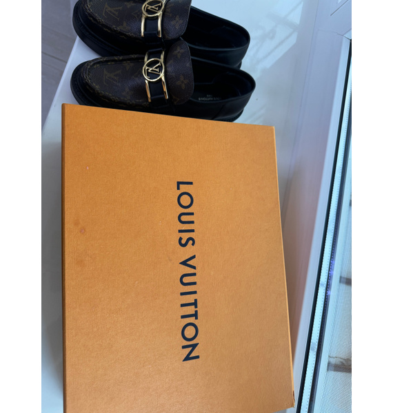 Лоферы • Louis Vuitton • Черный