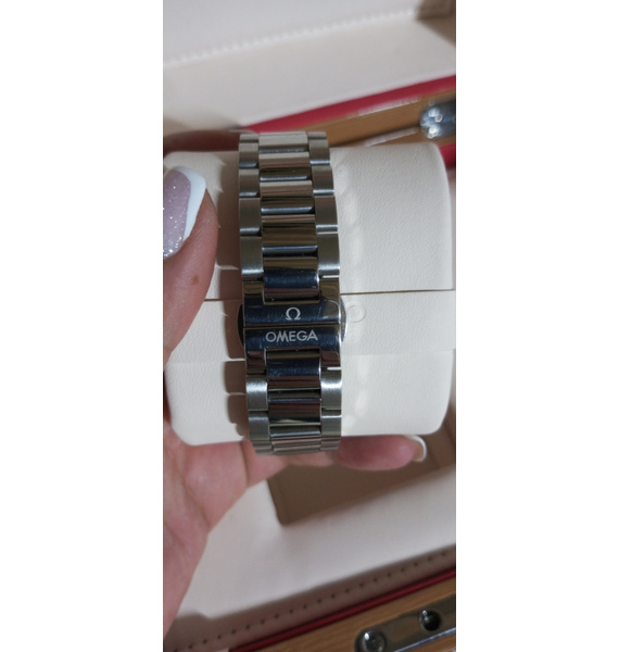 Часы • OMEGA • Серебряный