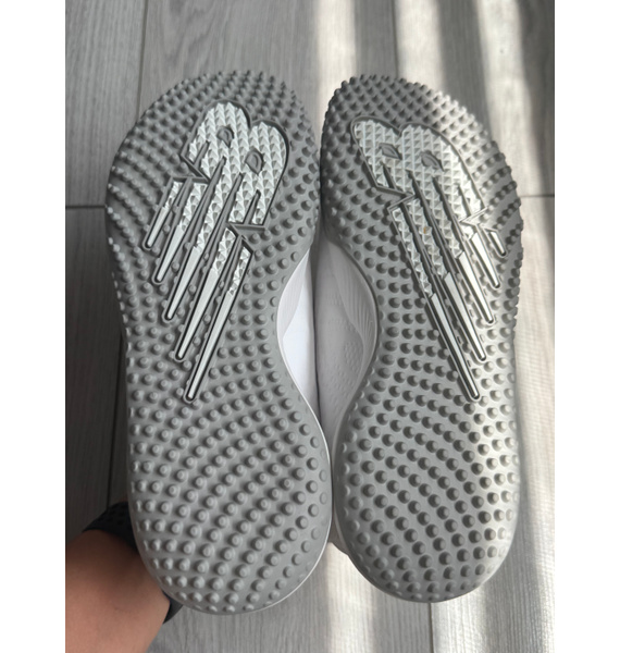 Кроссовки • New Balance • Белый