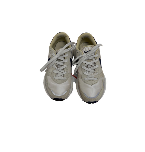 Кроссовки • Nike • Бежевый