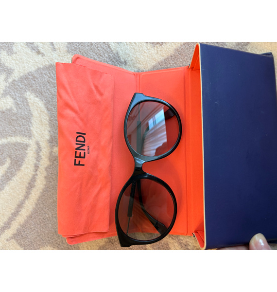 Очки • Fendi • Черный