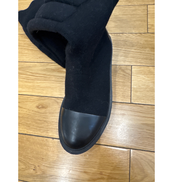Ботфорты • Max Mara • Черный