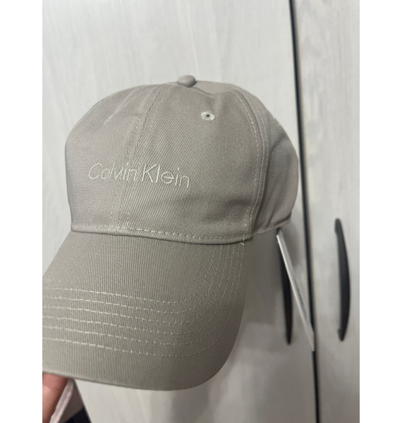 Кепка • Calvin Klein • Бежевый