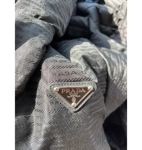 Куртка • Prada • Черный