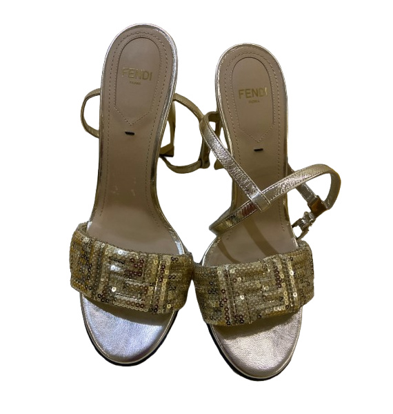 Босоножки • Fendi • Золотой