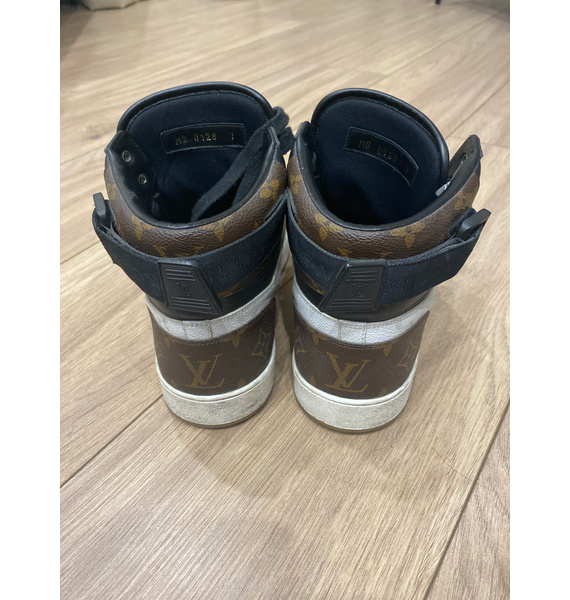 Кроссовки • Louis Vuitton • Коричневый