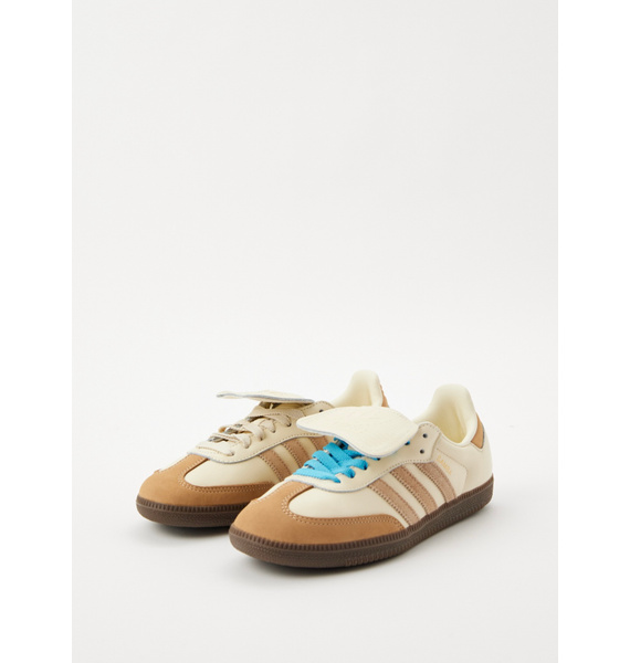 Кроссовки • adidas • Бежевый