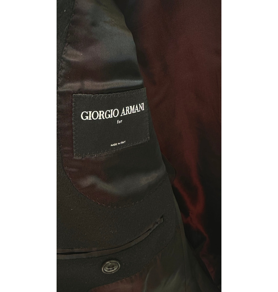 Пальто • Giorgio Armani • Черный