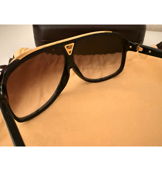 Очки • Louis Vuitton • Черный