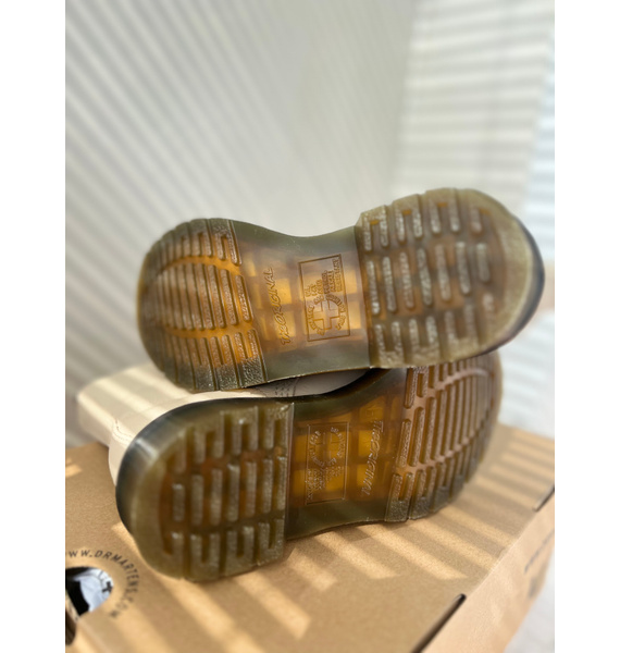 Ботинки • Dr. Martens • Бежевый