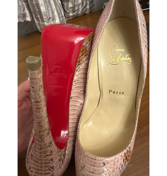 Туфли • Christian Louboutin • Розовый