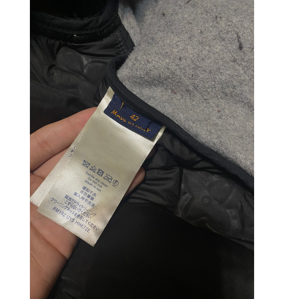 Куртка • Louis Vuitton • Серый