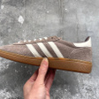 Кроссовки • adidas Originals • Коричневый