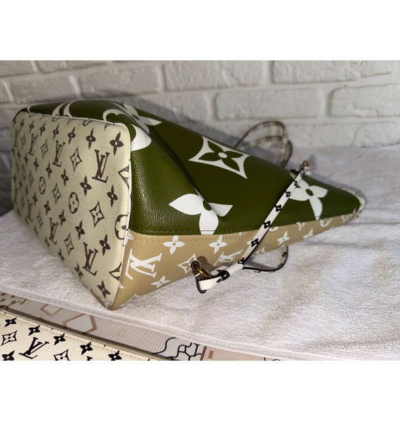 Сумка • Louis Vuitton • Мульти