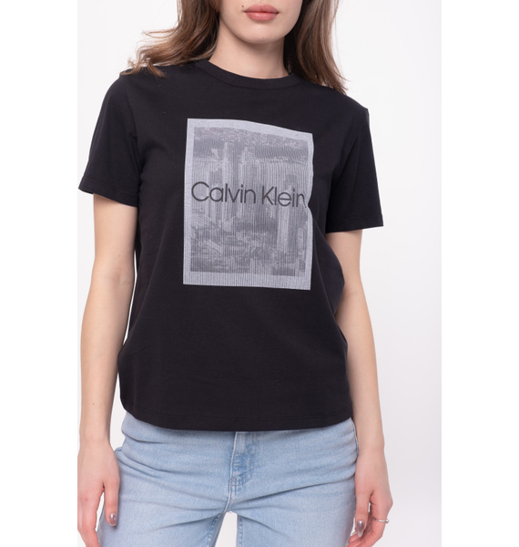 Футболка • Calvin Klein • Черный