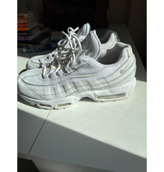 Кроссовки • Nike • Белый