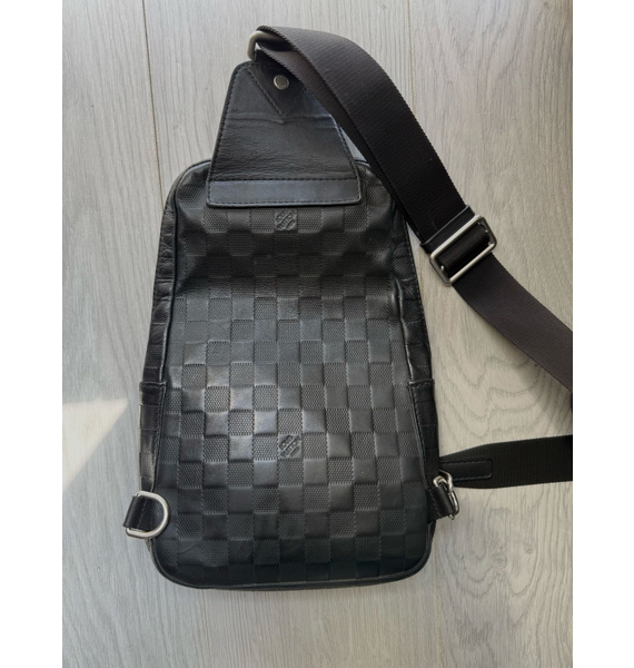 Сумка • Louis Vuitton • Черный