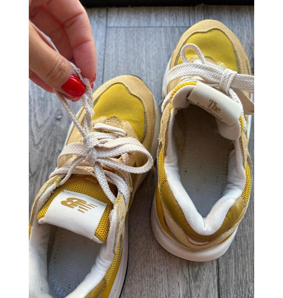 Кроссовки • New Balance • Желтый