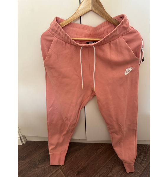 Спортивный костюм • Nike • Коралловый