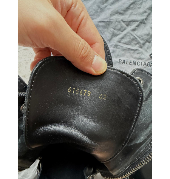 Ботинки • Balenciaga • Черный