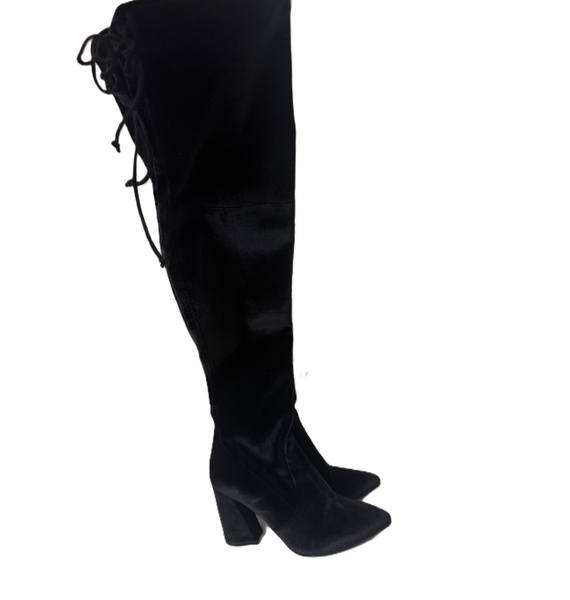 Ботфорты • Stuart Weitzman • Черный