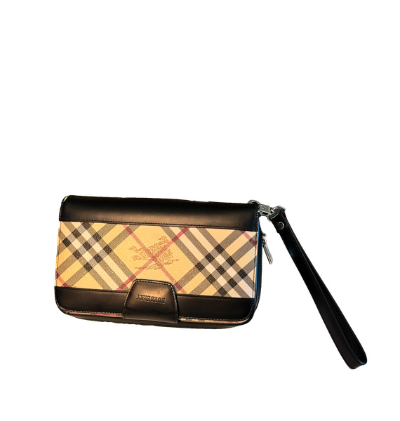 Клатч • Burberry • Бежевый