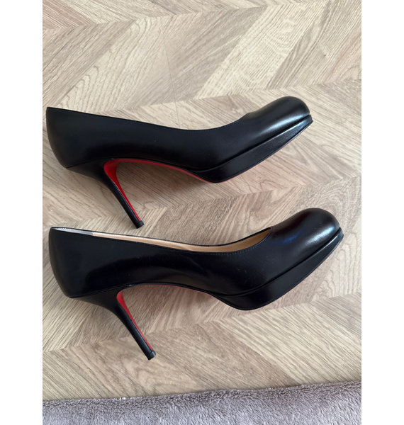 Туфли • Christian Louboutin • Черный