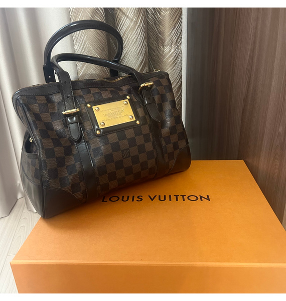 Сумка • Louis Vuitton • Коричневый