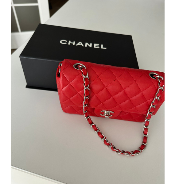 Сумка • Chanel • Красный