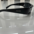 Солнцезащитные очки • Prada Eyewear • Черный