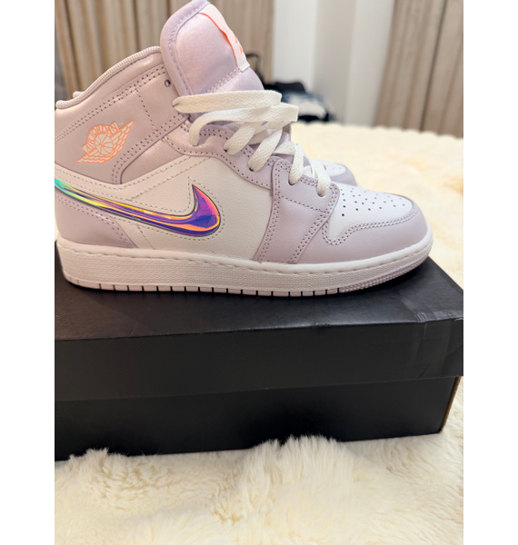 Кроссовки • Jordan • Белый