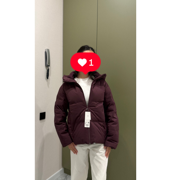 Куртка • UNIQLO • Бордовый