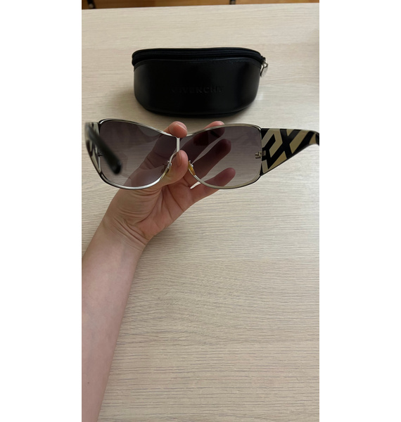 Очки • Givenchy Eyewear • Черный