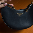 Сумка • Prada • Черный