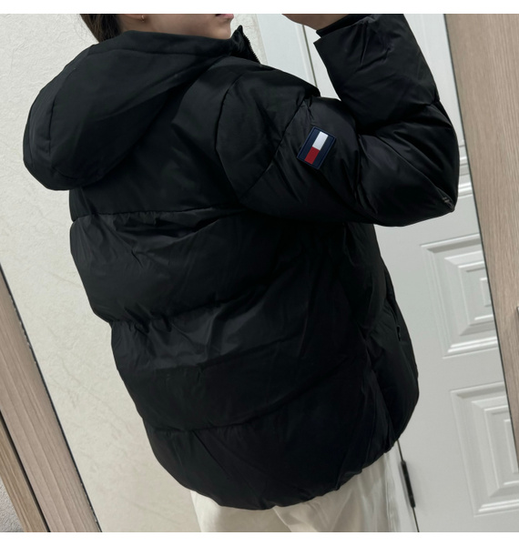 Куртка • Tommy Hilfiger • Черный