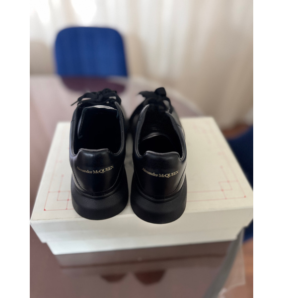 Ботинки • Alexander McQueen • Черный