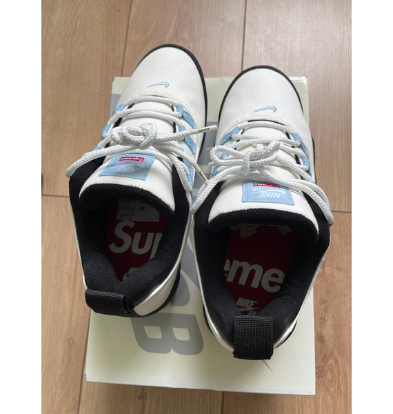 Кроссовки • Supreme • Белый