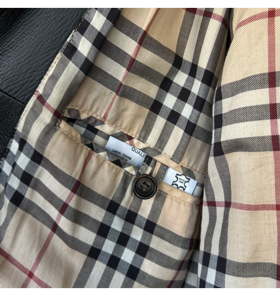 Куртка • Burberry • Черный