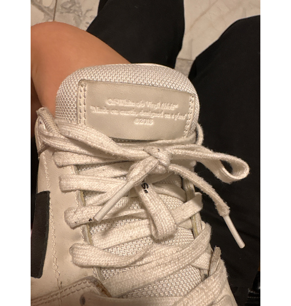 Кроссовки • Off-White • Черный