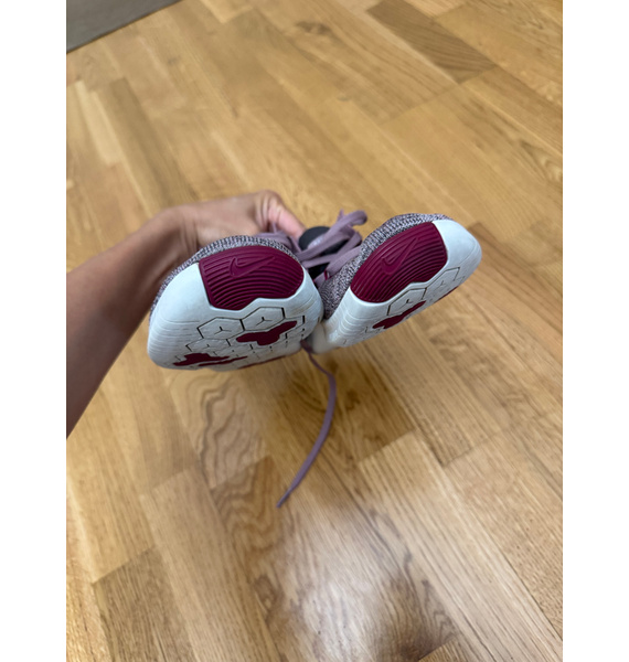 Кроссовки • Nike • Фуксия