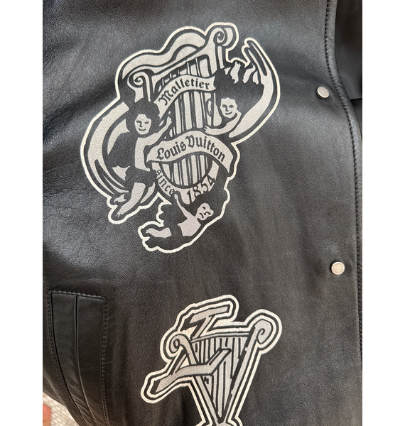 Куртка • Louis Vuitton • Черный