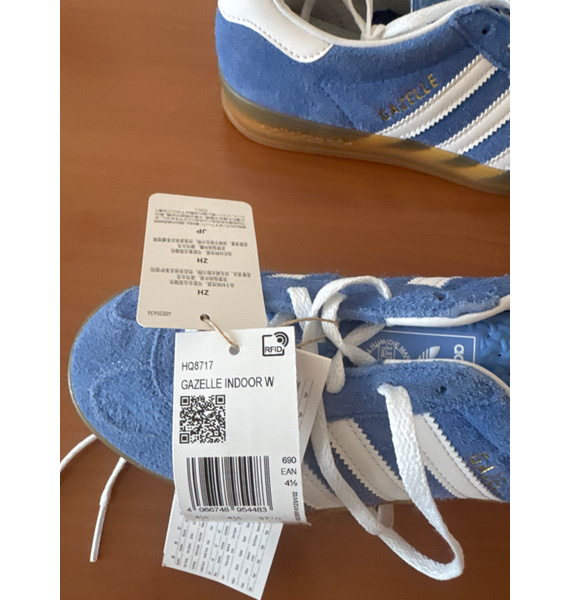 Кроссовки • adidas Originals • Голубой