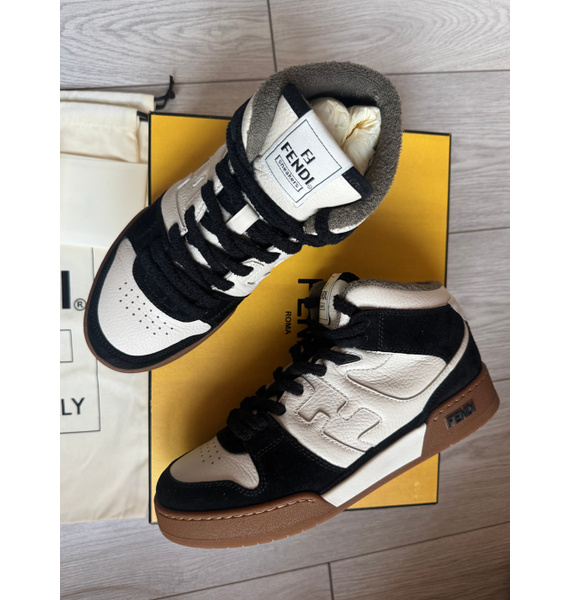 Кеды • Fendi • Другое