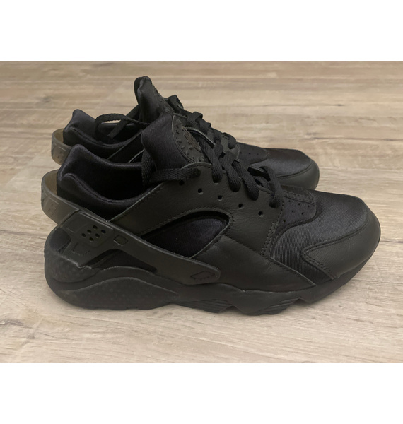 Кроссовки • Nike • Черный