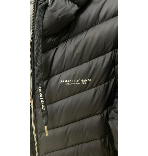 Куртка • Armani Exchange • Черный