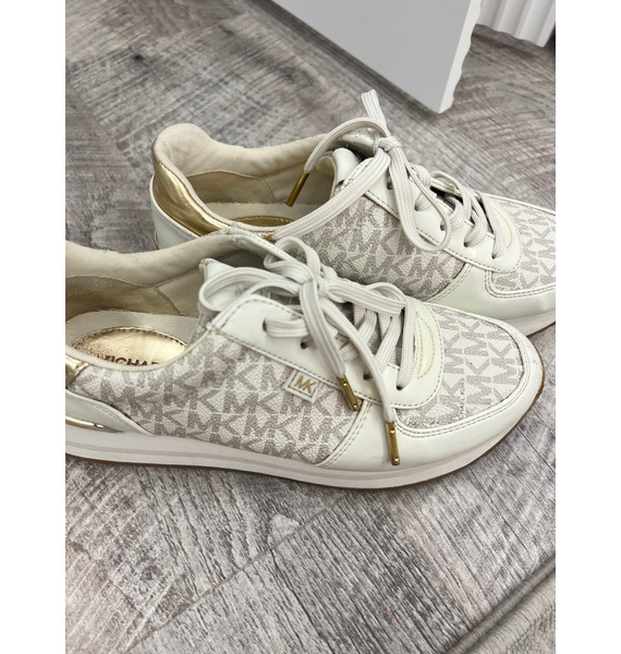 Кроссовки • Michael Kors • Молочный