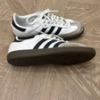 Кроссовки • adidas • Белый